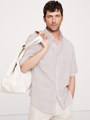 Banana Republic Red Relaxed-Fit Summerweight Cotton Short-Sleeve Shirt - Image 1 of 1