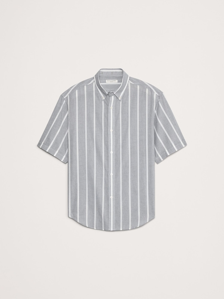 Banana Republic Grey Relaxed-Fit Summerweight Cotton Short-Sleeve Shirt - Image 4 of 4