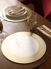 Gold Mirrored Charger Plate - Image 1 of 3