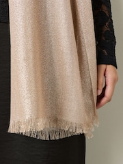 ذهبي - وشاح خفيف براق - Image 4 of 8