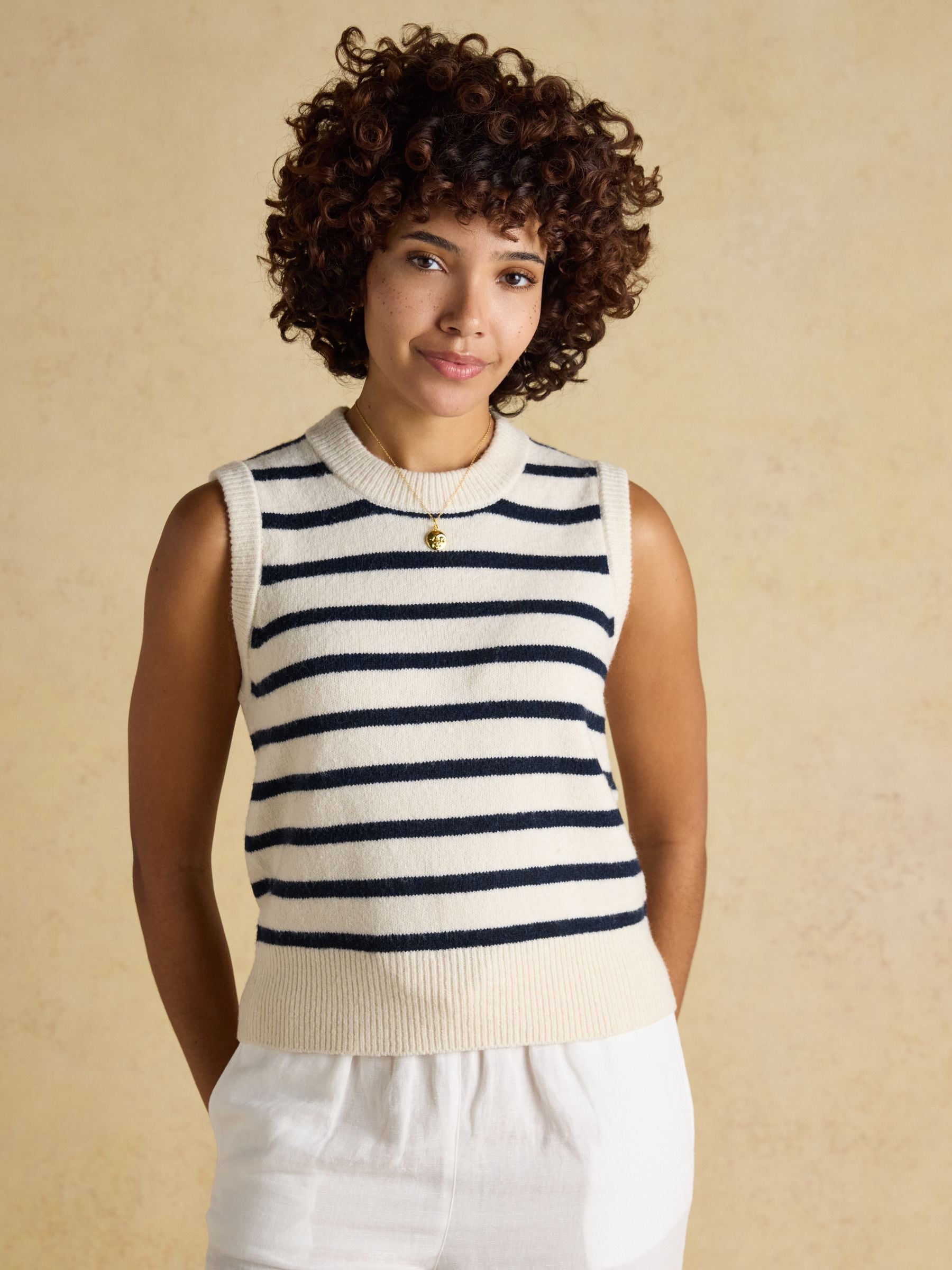 Joules Women's Holly Knitted Vest Cream & Navy Striped Medium