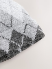 Siva z vzorcem - Knitted Beanie - Slika 3 iz 3