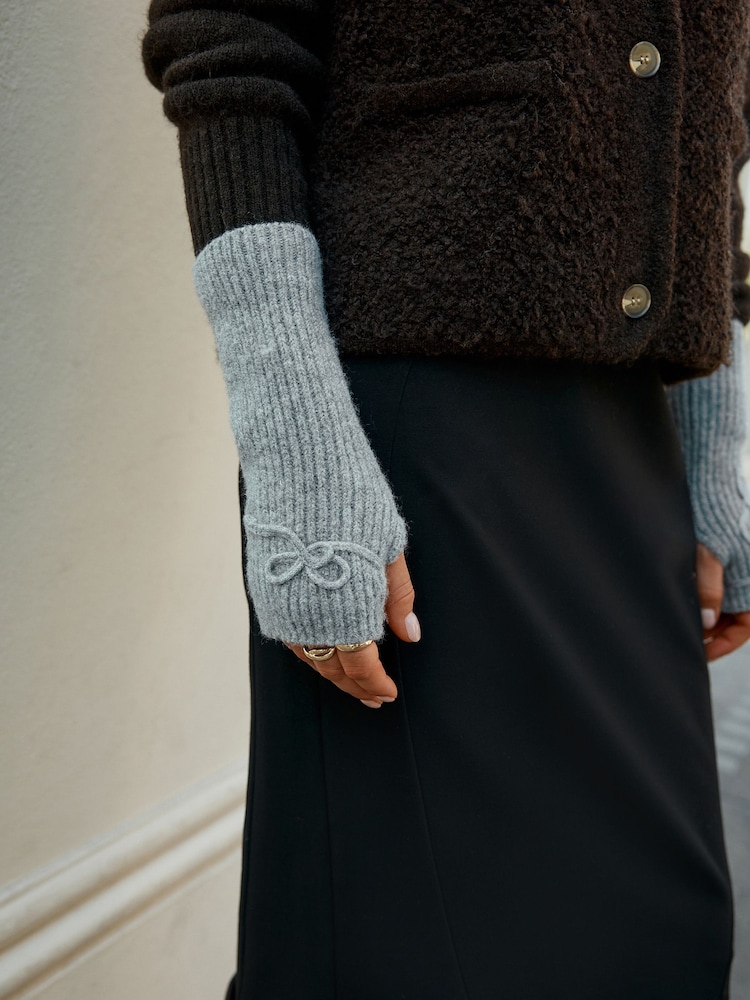 Bow Detail Grey Handwarmers Gloves - Image 4 of 4