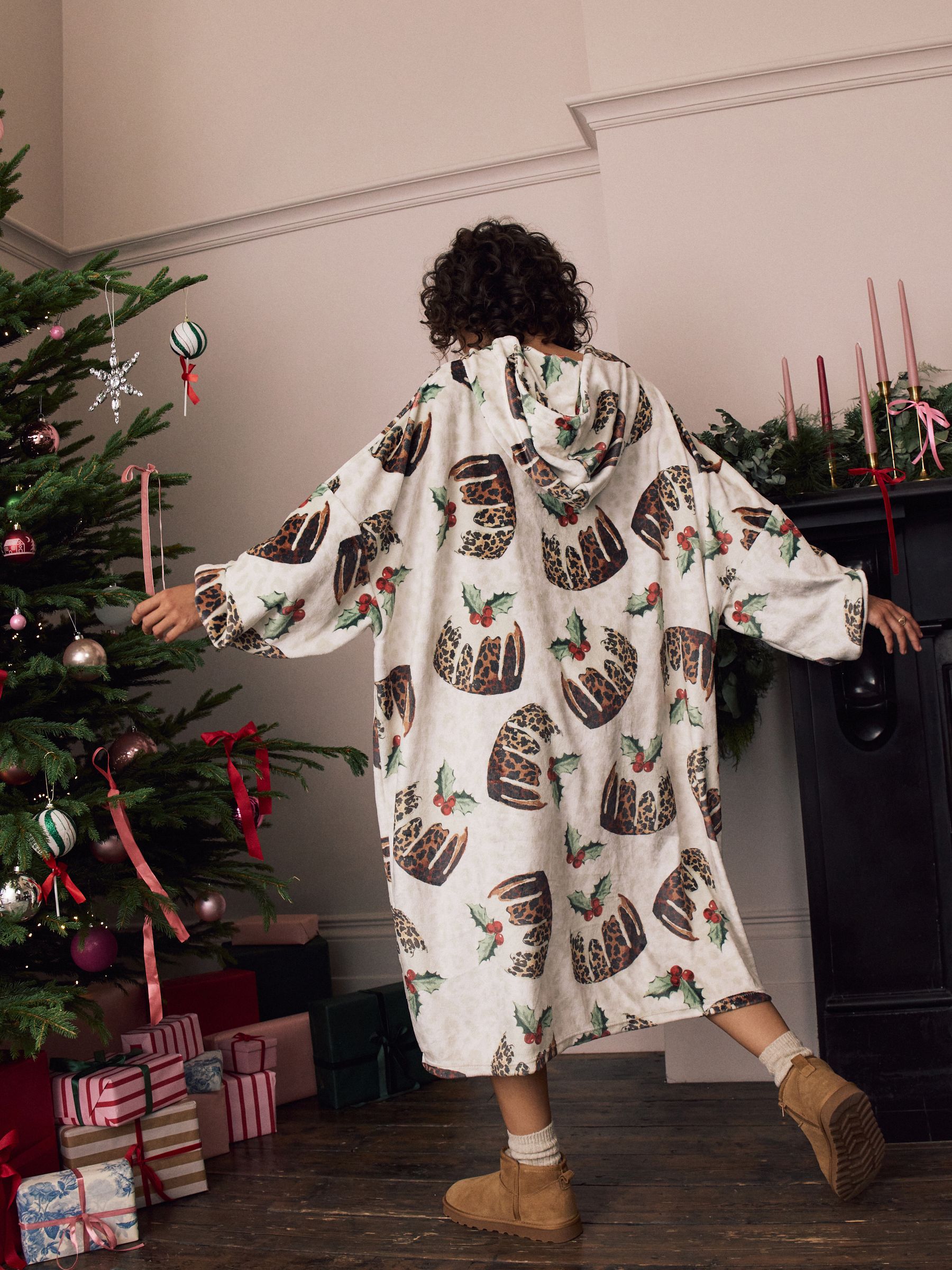 Buy Ecru Leopard Pudding Oversized Hooded Blanket from Next Luxembourg