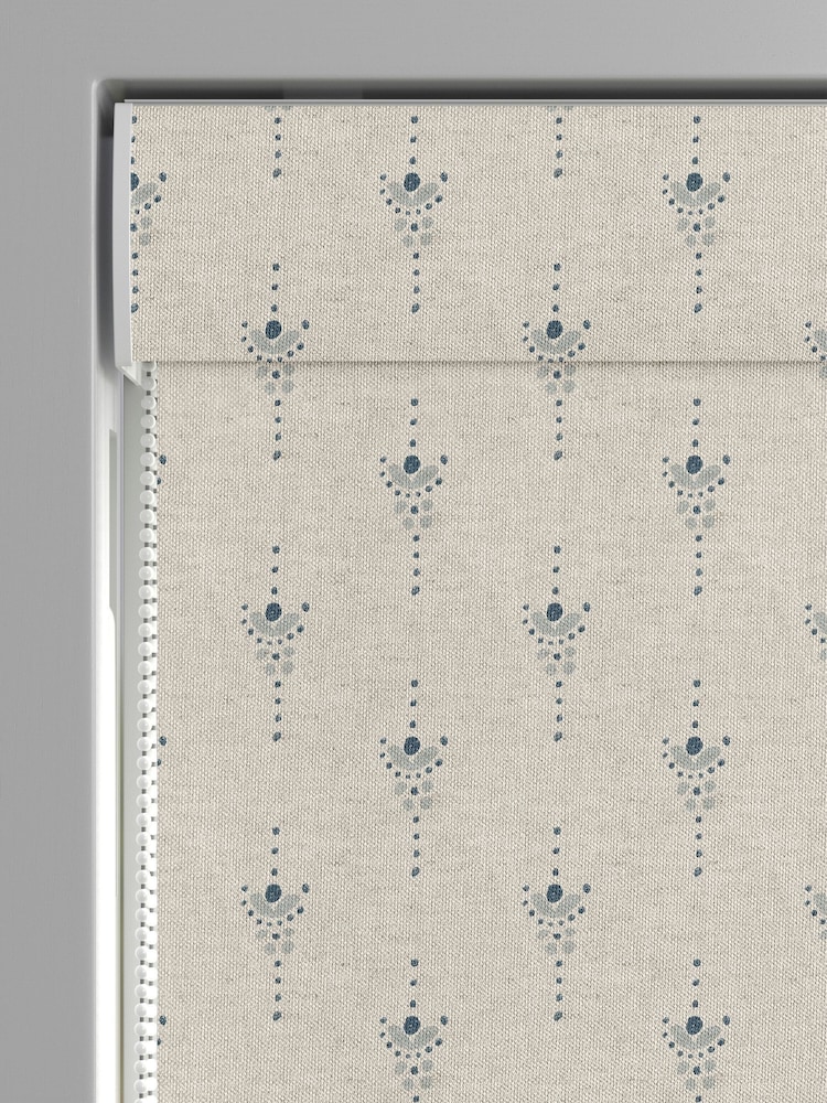 Emily Bond Fowey Blue Honor Made to Measure Roman Blind - Image 5 of 5