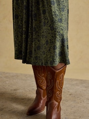 Joules Mina Khaki Green Jersey Ruched Waist Dress - Image 6 of 7