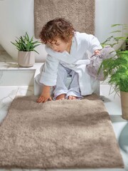 Hug Rug Latte Luxury Cotton Large Plain Bathmat - Image 1 of 4