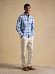 Blå rutete klassisk passform - Joules langermet skjorte i linblanding - Bilde 4 av 10