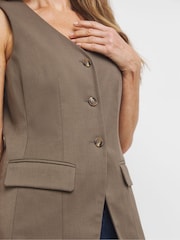 JD Williams Brown Longline Textured Waistcoat - Image 3 of 5