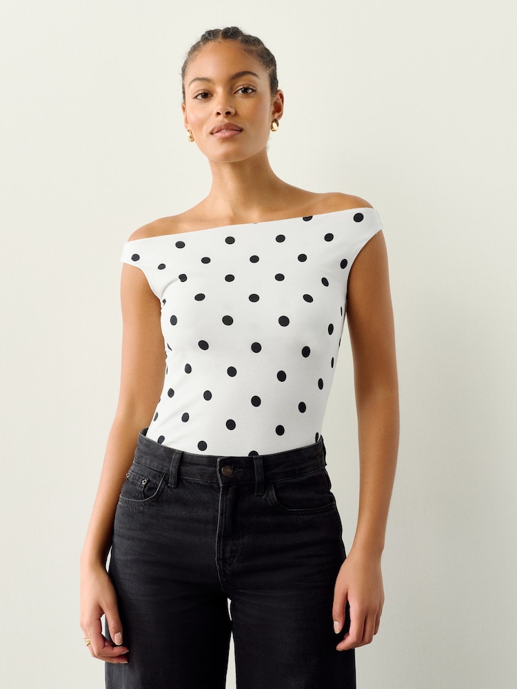 Cherry Red Open Neck Vest Polka Dot/Red/Black Vest 3 Pack - Image 2 of 11 Cherry Red Open Neck Vest Polka Dot/Red/Black Vest 3 Pack - Image 2 of 11