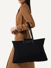 Radley Pocket Essentials Large Ziptop Shoulder  Bag - Image 2 of 5