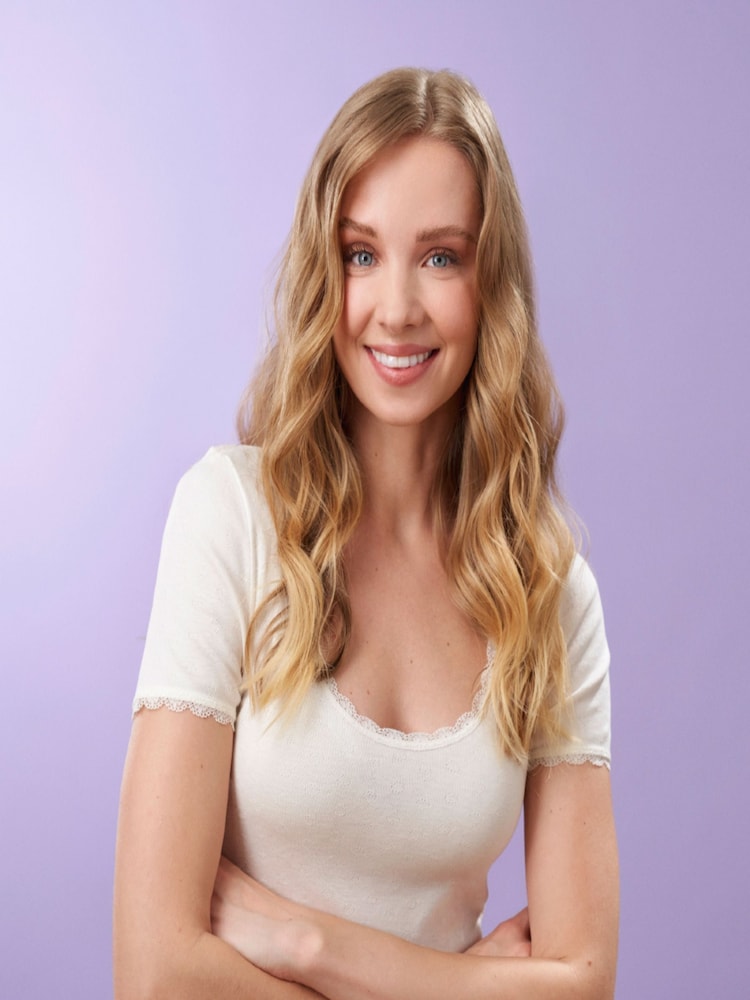 Moroccanoil Supersize Light Tones Dry Shampoo - Image 2 of 4