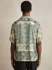 Reiss Green Samberg Paisley-Print Cuban-Collar Shirt - Image 4 of 5
