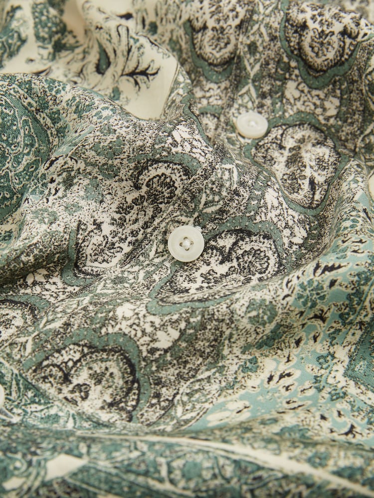 Reiss Green Samberg Paisley-Print Cuban-Collar Shirt - Image 5 of 5