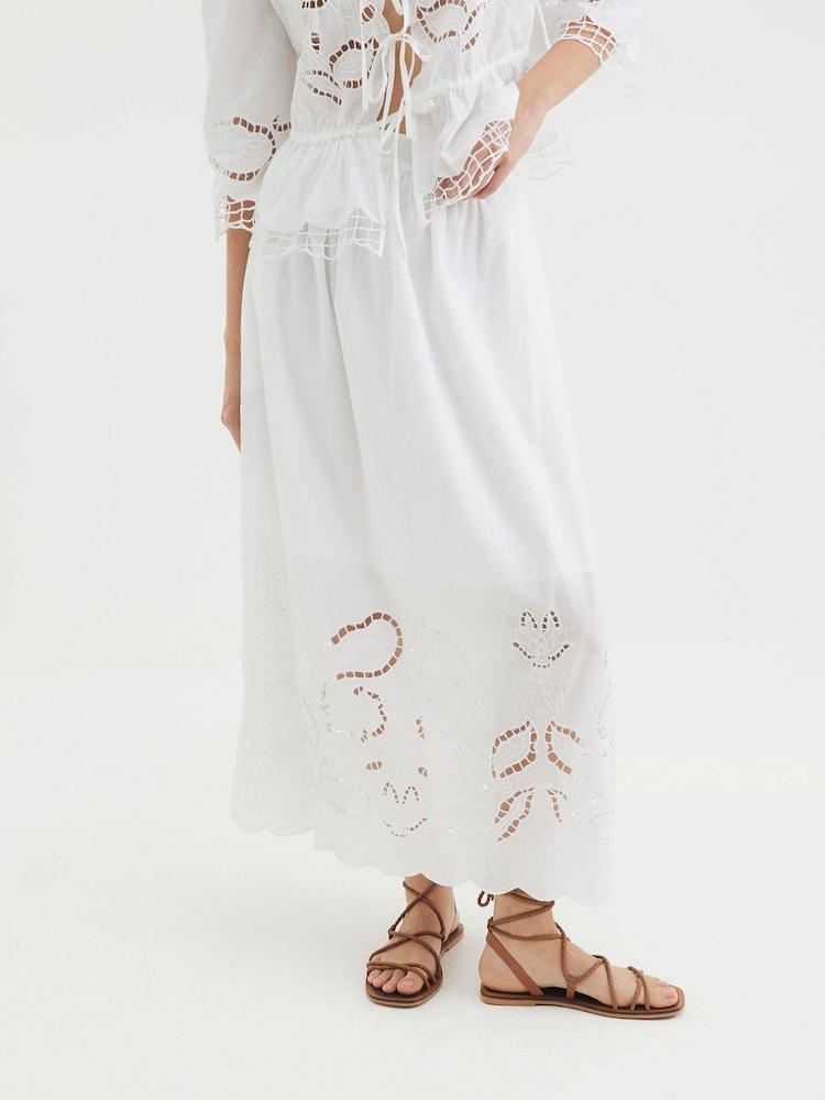 River Island White Broderie Cutwork 100% Cotton Maxi Skirt - Image 2 of 4