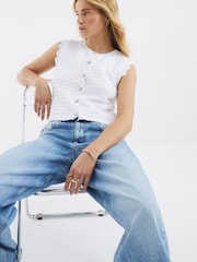 River Island Textured Knit Waistcoat - Imagen 4 de 4