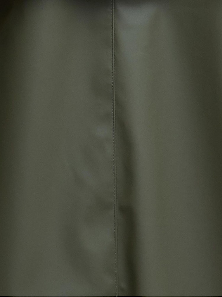 Barbour® International Recoleta Showerproof Jacket - Image 8 of 8 Barbour® International Recoleta Showerproof Jacket - Image 8 of 8
