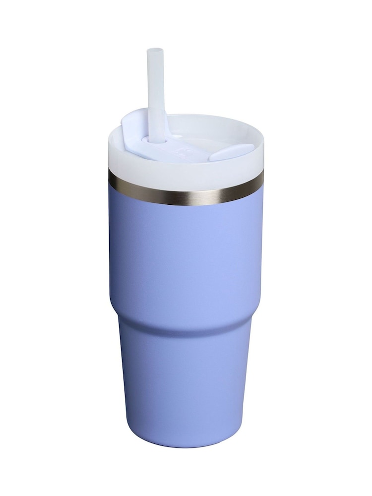 Stanley Hydrangea Quencher H2.0 FlowState Tumbler 0.6L - Image 2 of 3 Stanley Hydrangea Quencher H2.0 FlowState Tumbler 0.6L - Image 2 of 3