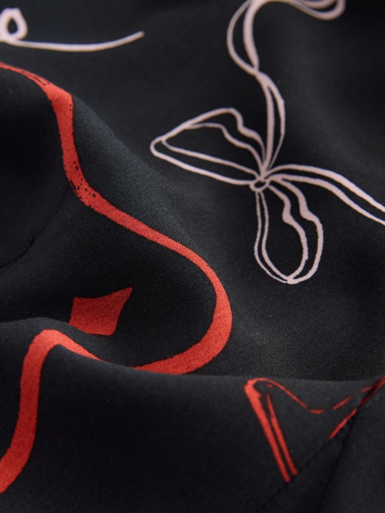 Black/Pink Christmas Print Mini Long Sleeve A-Line Seam Detail Dress - Image 2 of 3