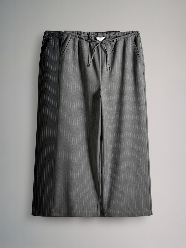أسود/رمادي داكن - The Set 2 Pack Pinstripe Wide Leg Pull On Trousers - صورة 2 من 10 أسود/رمادي داكن - The Set 2 Pack Pinstripe Wide Leg Pull On Trousers - صورة 2 من 10