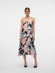 VERO MODA Black Printed Loose Fit Maxi Dress - Image 2 of 5