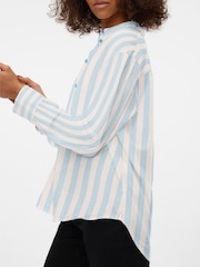 VERO MODA Blue Button Up Loose Summer Shirt - Image 5 of 6