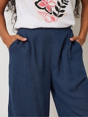 M&Co Blue Petite Linen Wide Leg Crop Trousers - Image 4 of 5