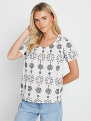 M&Co Petite 100% Cotton Embroidered Short Sleeve T-Shirt - Imagen 1 de 5