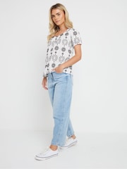 M&Co Petite 100% Cotton Embroidered Short Sleeve T-Shirt - Imagen 2 de 5