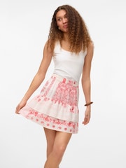 VERO MODA Red 100% cotton Paisley Printed Tiered Short Skirt - Image 3 of 6