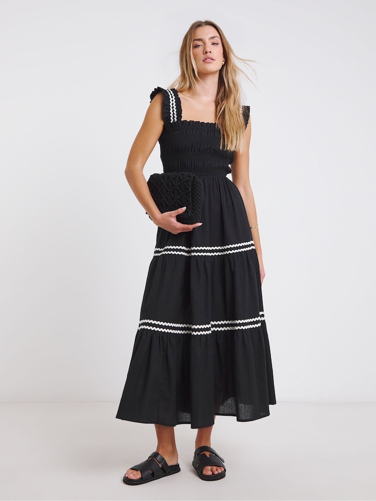 Simply Be Black Shirred Maxi Dress With Scallop Detail - Image 1 of 4
