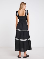 Simply Be Black Shirred Maxi Dress With Scallop Detail - Image 2 of 4