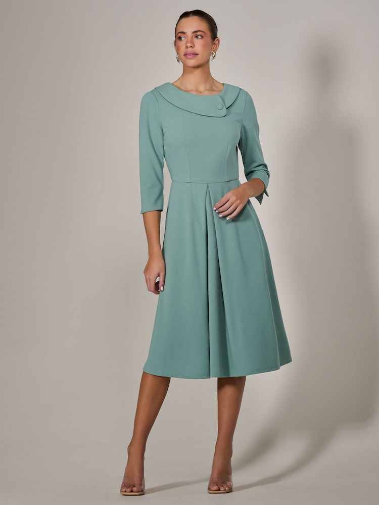 Verde - Jolie Moi Roll Collar Long Sleeve Midi Dress - Imagen 1 de 6 Verde - Jolie Moi Roll Collar Long Sleeve Midi Dress - Imagen 1 de 6