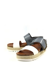 Lunar Deanna II White Sandals - Image 5 of 8