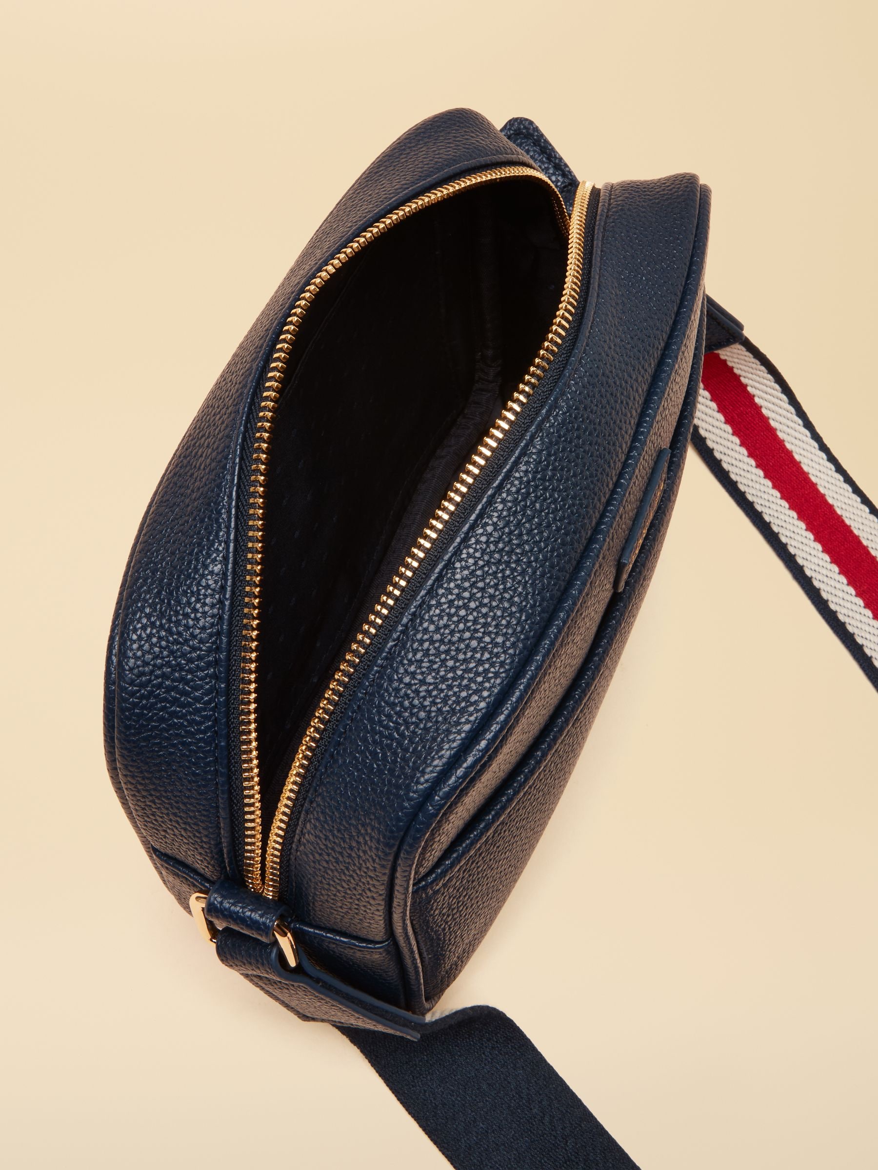 バッグ navy co MICHAEL KORS JET SET TRAVEL XL CLUTCH WRISTLET FRUIT MELODY NAVY