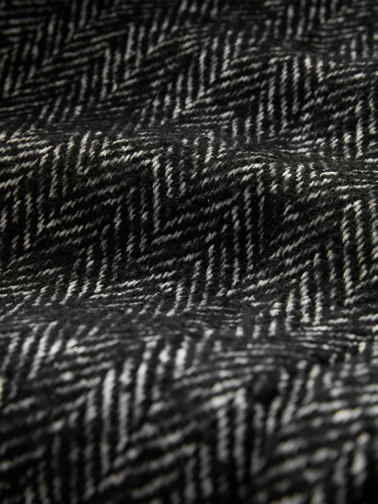 Monochrome N. Premium Herringbone Blazer with Wool - Image 3 of 3 Monochrome N. Premium Herringbone Blazer with Wool - Image 3 of 3