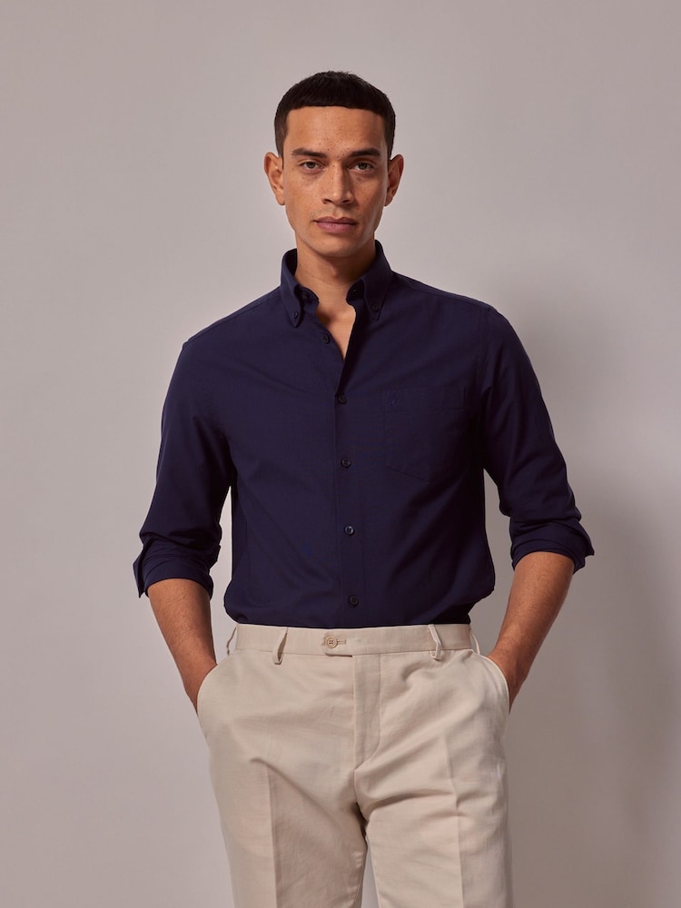 Hawes & Curtis Blue Oxford Shirt Plain 100% Cotton Shirt - Image 1 of 3 Hawes & Curtis Blue Oxford Shirt Plain 100% Cotton Shirt - Image 1 of 3