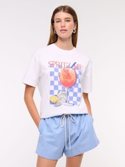 Blanco tiz - Abercrombie & Fitch Oversized Fruit Graphic Print Short Sleeve T-Shirt - Imagen 1 de 1