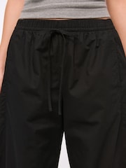 Abercrombie & Fitch Poplin Pull On Barrel Leg 100% Cotton Trousers - Image 5 of 6
