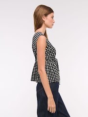 Abercrombie & Fitch Plunge Tie Front Sleeveless Top - Image 4 of 6