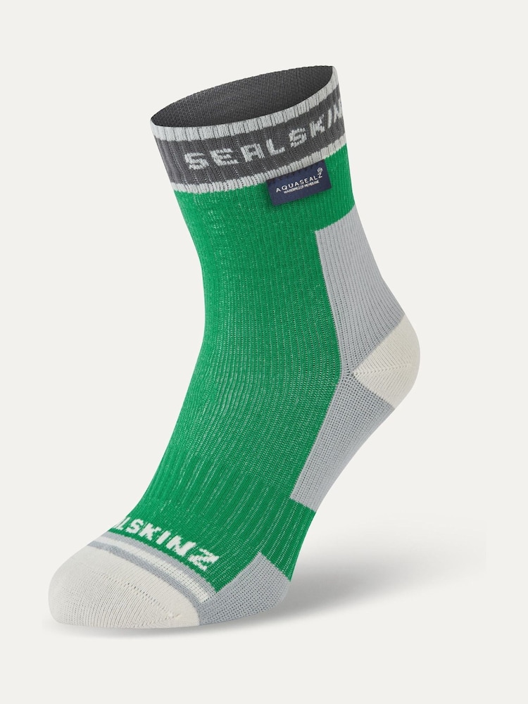 Sealskinz Holverstone Waterproof Ankle Length Lightweight Running Socks - Image 1 of 2