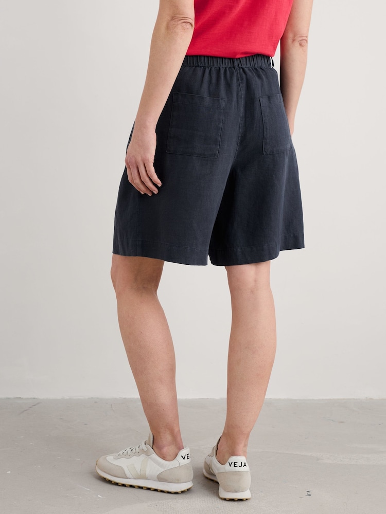 Seasalt Cornwall Blue Clover Bloom 100% Linen Shorts - Image 2 of 5 Seasalt Cornwall Blue Clover Bloom 100% Linen Shorts - Image 2 of 5