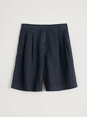 Seasalt Cornwall Blue Clover Bloom 100% Linen Shorts - Image 4 of 5
