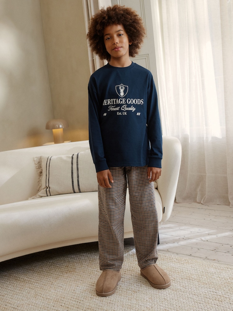 أزرق داكن - بيجامة فردية منسوجة (3 - 16 سنة) - صورة 1 من 9 أزرق داكن - بيجامة فردية منسوجة (3 - 16 سنة) - صورة 1 من 9