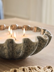 Country Luxe Driftshore Coconut Water and Lime 5 Wick Candle - Image 2 of 3