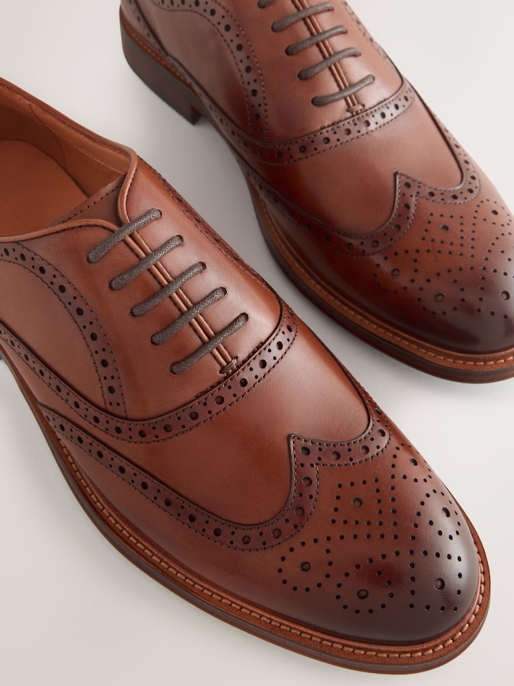 Tan Brown Oxford Wingcap Shoes - Image 7 of 7