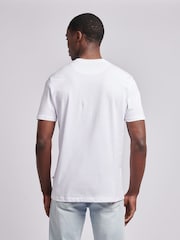 화이트 - U.S. Polo Assn 더블 호스맨 그래픽 티셔츠 - 8의 이미지 4