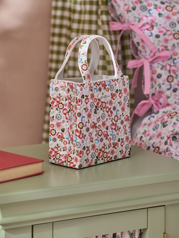 Cath Kidston Red/Blue Hand Bag Table Lamp - Image 2 of 4