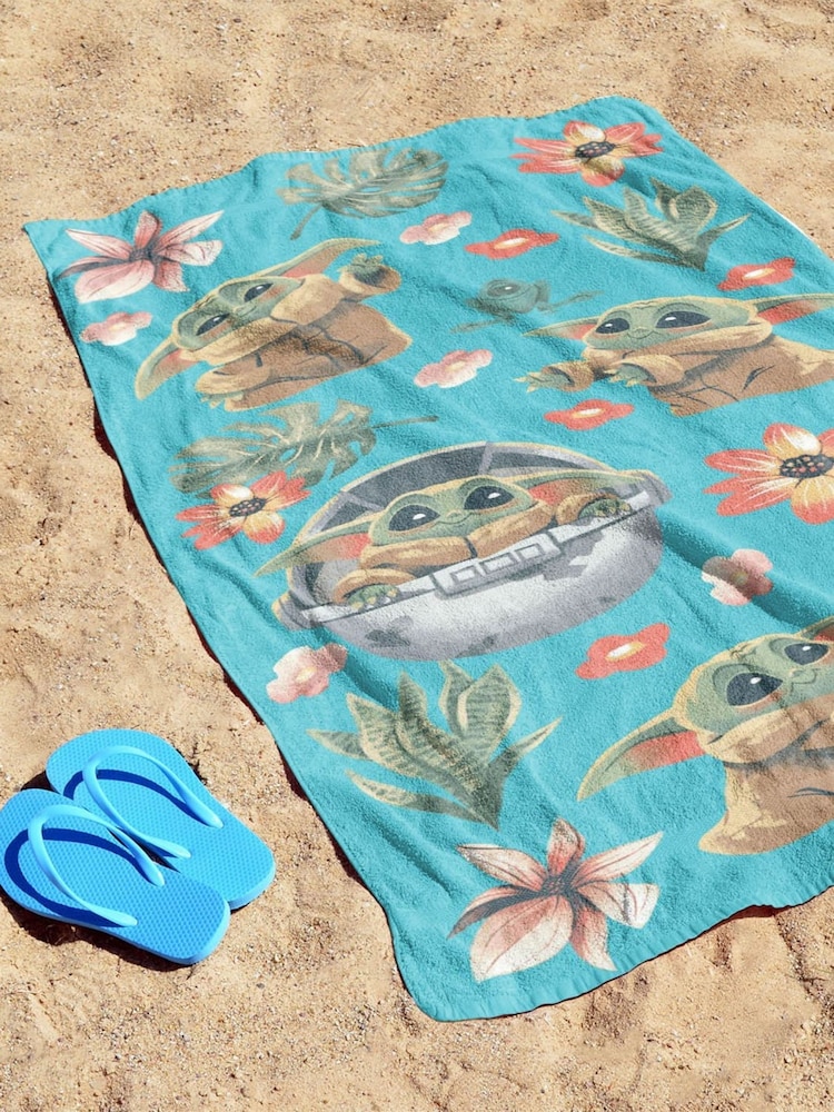 Jay Franco Blue Star Wars The Mandalorian Cotton Beach Towel - Image 2 of 5