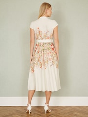 Yumi Cream Blend Floral Mirrored Placement Skater Dress - Image 4 of 5